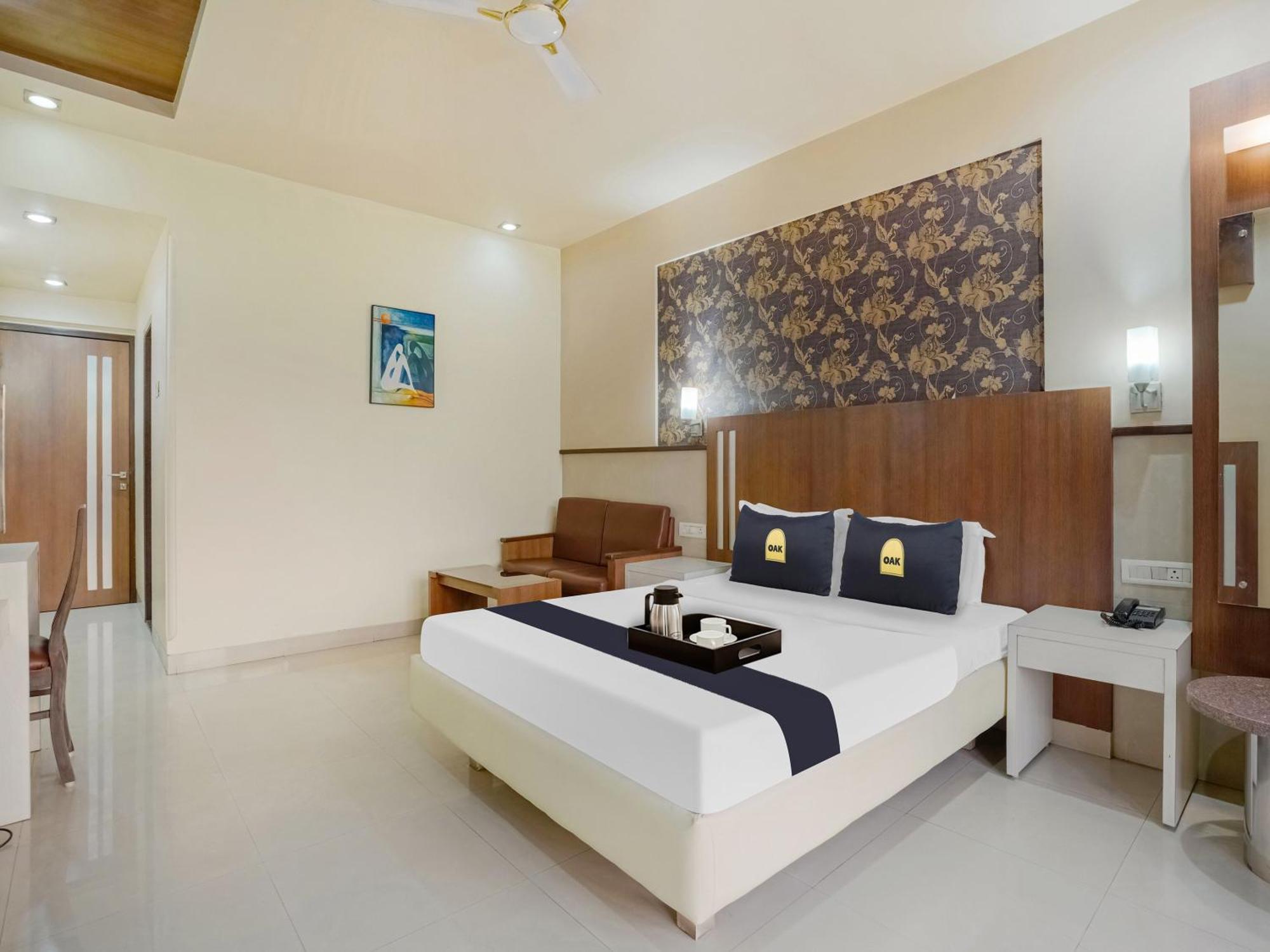 Hotel Marina Near Igi Airport Delhi New Delhi Eksteriør billede