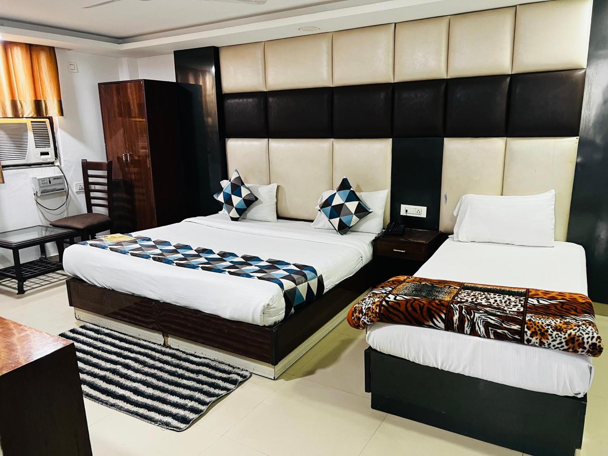Hotel Marina Near Igi Airport Delhi New Delhi Eksteriør billede